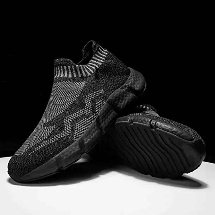 China New Fashion Style Sneakers Knitted Fabric Lightweight Running Walking Casual  Shoes